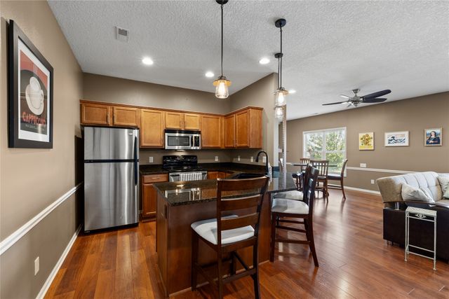 2606 NE Oak Drive 4, Ankeny, IA 50021