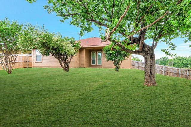 1451 Morrison Drive, Fort Worth, TX 76112