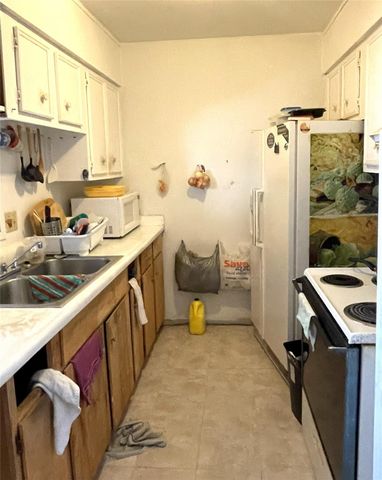 8200 Broadway Street 806 S, Houston, TX 77061