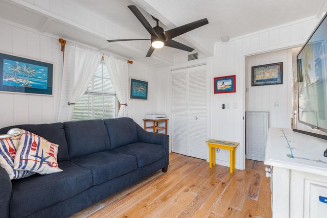 1082 Bay Drive, Summerland Key, FL 33042