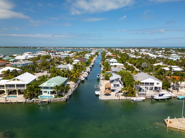 1082 Bay Drive, Summerland Key, FL 33042