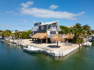1082 Bay Drive, Summerland Key, FL 33042