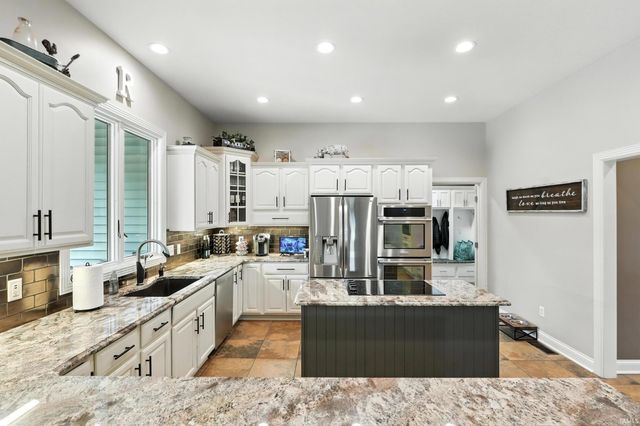 17325 N State Road 1 Road, Spencerville, IN 46788