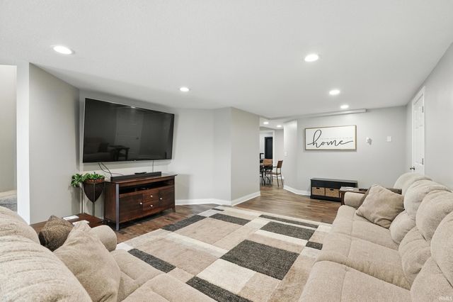 17325 N State Road 1 Road, Spencerville, IN 46788