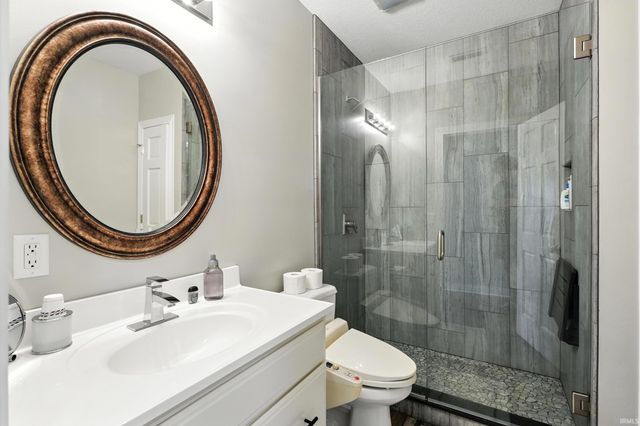 17325 N State Road 1 Road, Spencerville, IN 46788