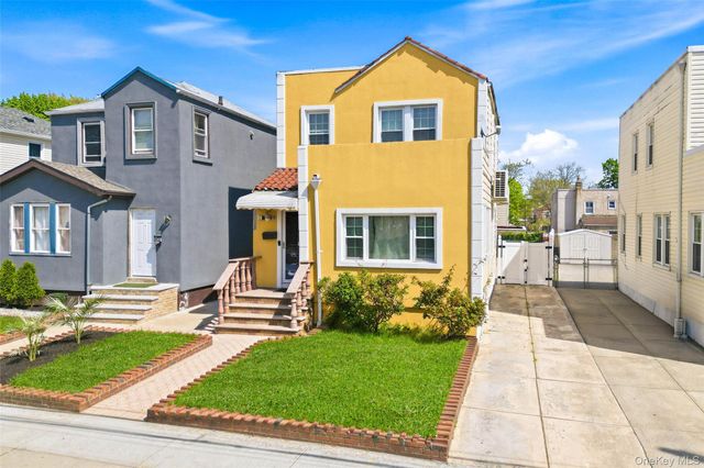 134-35 230th Street, Laurelton, NY 11413