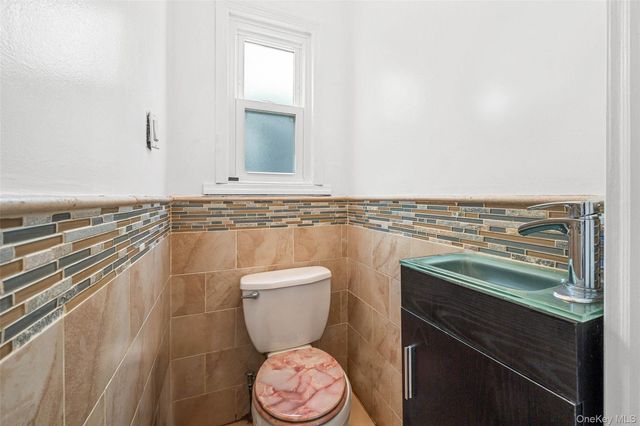134-35 230th Street, Laurelton, NY 11413