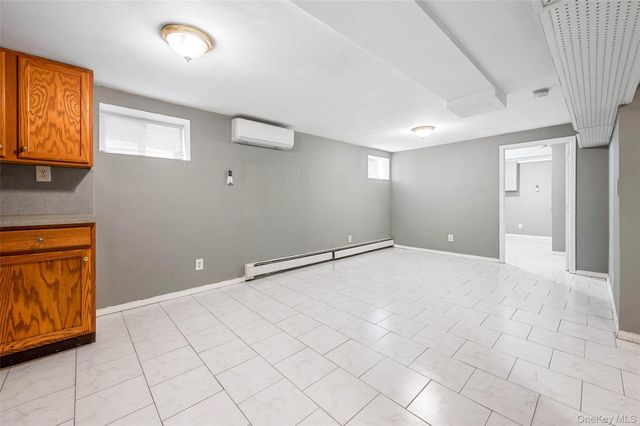134-35 230th Street, Laurelton, NY 11413