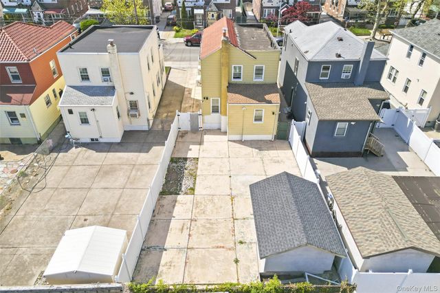 134-35 230th Street, Laurelton, NY 11413