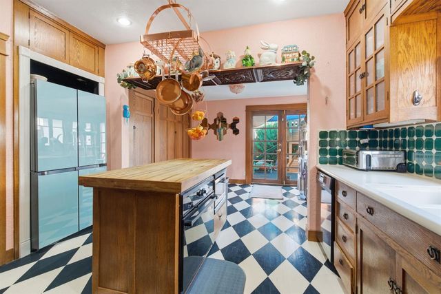 465 S Tuxedo Ave, Stockton, CA 95204