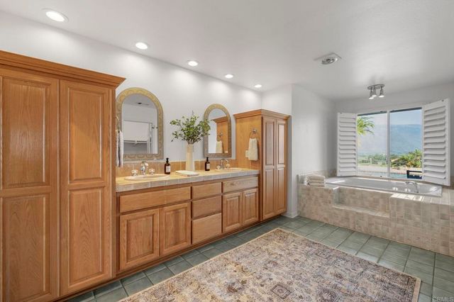 36591 Carney Road, Valley Center, CA 92082