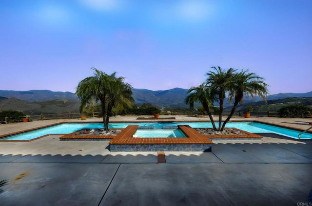 36591 Carney Road, Valley Center, CA 92082