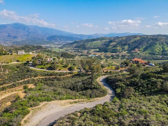 36591 Carney Road, Valley Center, CA 92082
