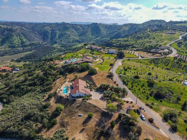 36591 Carney Road, Valley Center, CA 92082