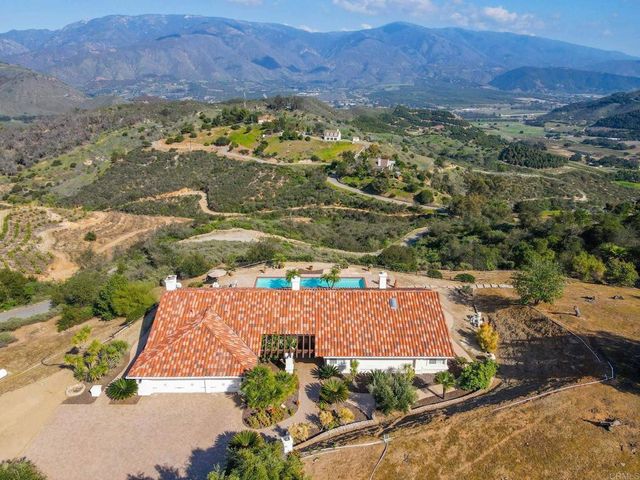 36591 Carney Road, Valley Center, CA 92082