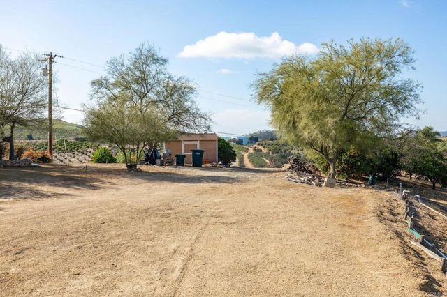 36591 Carney Road, Valley Center, CA 92082