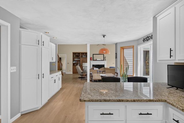 109 OLD ORCHARD LANE, Neenah, WI 54956