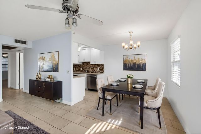 1017 Cornwall, Boca Raton, FL 33434