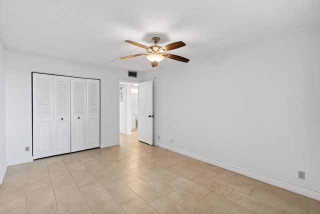 1017 Cornwall, Boca Raton, FL 33434