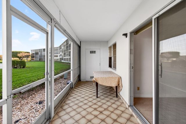 1017 Cornwall, Boca Raton, FL 33434