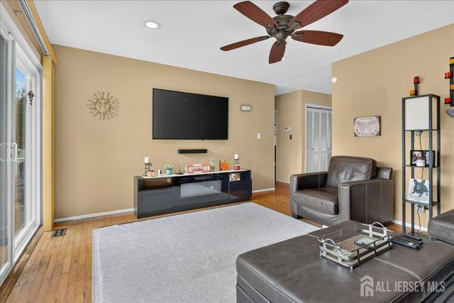 11 Brown Court, Old Bridge, NJ 08859