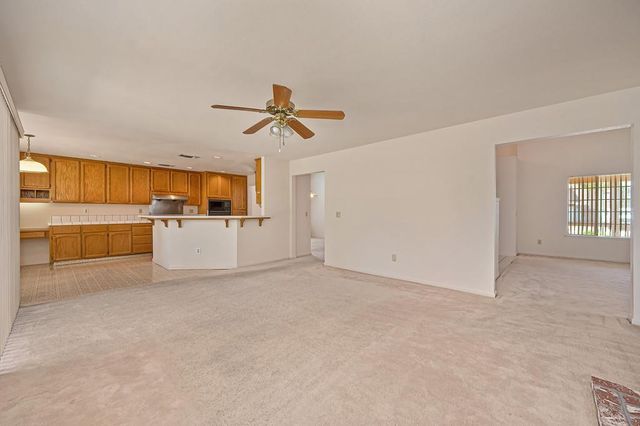 5021 Krista Ct, Elk Grove, CA 95758