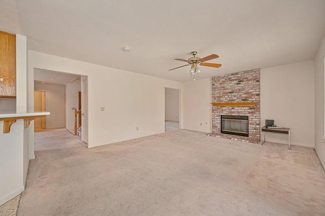 5021 Krista Ct, Elk Grove, CA 95758