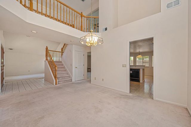 5021 Krista Ct, Elk Grove, CA 95758