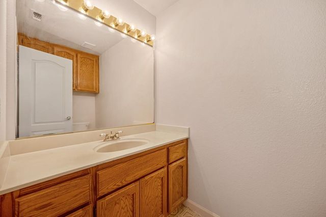 5021 Krista Ct, Elk Grove, CA 95758