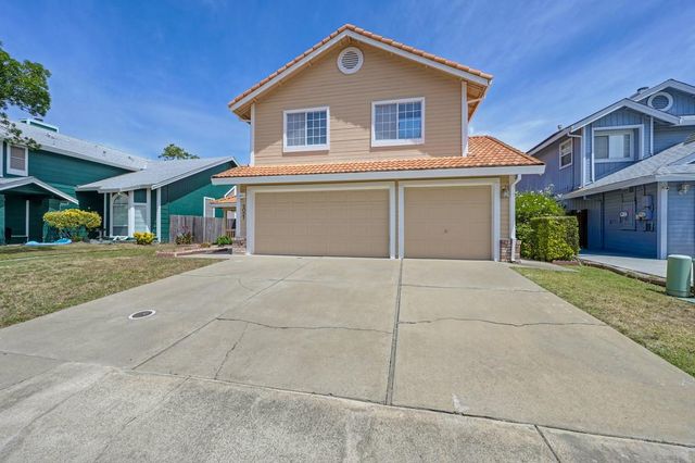 5021 Krista Ct, Elk Grove, CA 95758
