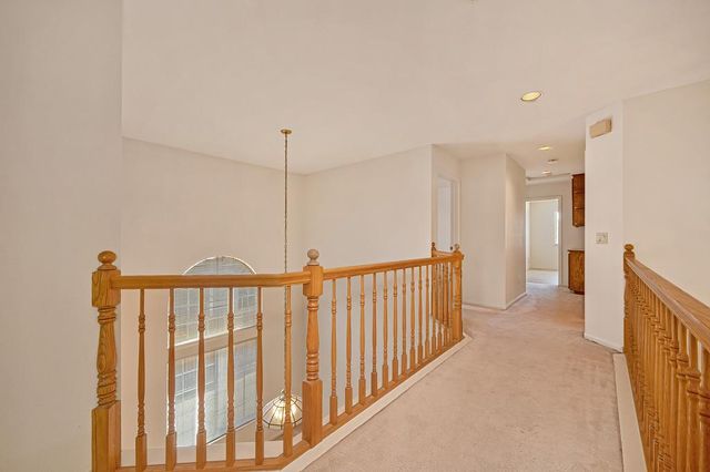 5021 Krista Ct, Elk Grove, CA 95758
