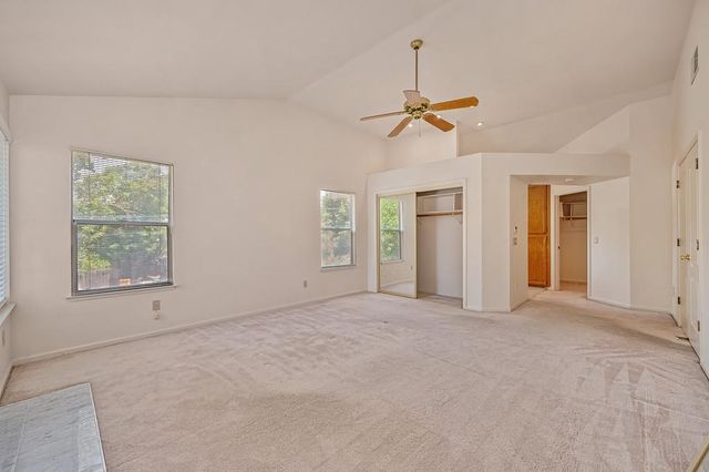 5021 Krista Ct, Elk Grove, CA 95758