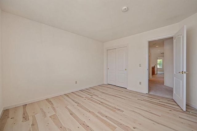 5021 Krista Ct, Elk Grove, CA 95758