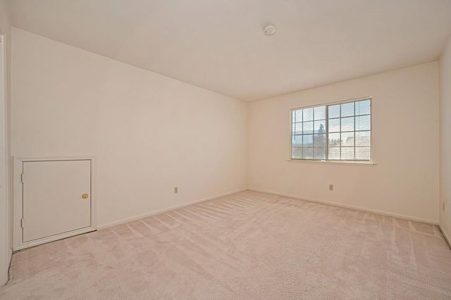 5021 Krista Ct, Elk Grove, CA 95758