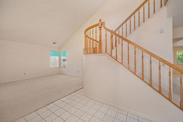 5021 Krista Ct, Elk Grove, CA 95758