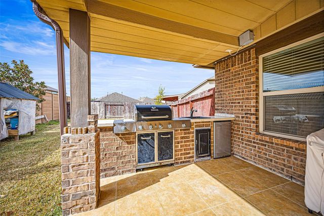 2922 Isla Gorge Court, Katy, TX 77494