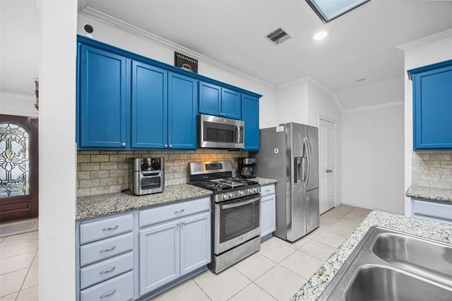 2922 Isla Gorge Court, Katy, TX 77494