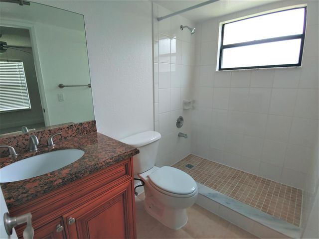 1760 WINDORAH Way F, West Palm Beach, FL 33411