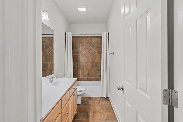 813 Cascade Dr, Cabot, AR 72023