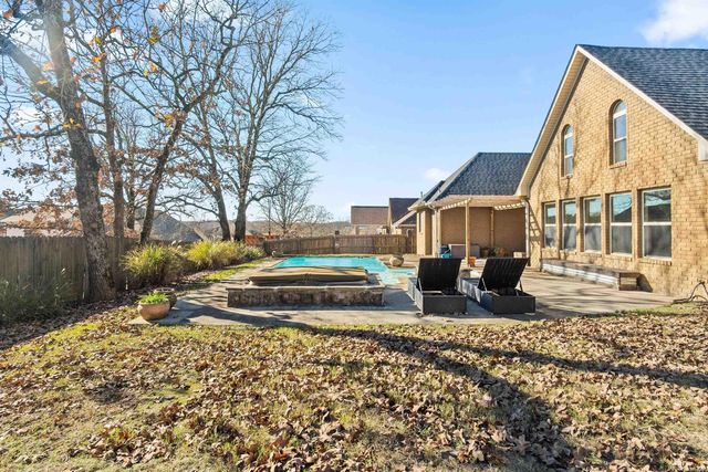 813 Cascade Dr, Cabot, AR 72023