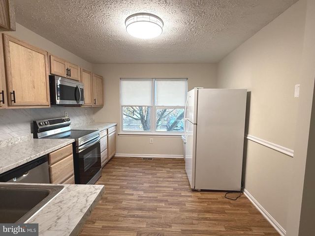 14 OAKSIDE LN, Indian Head, MD 20640