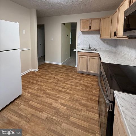 14 OAKSIDE LN, Indian Head, MD 20640