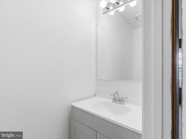 14 OAKSIDE LN, Indian Head, MD 20640