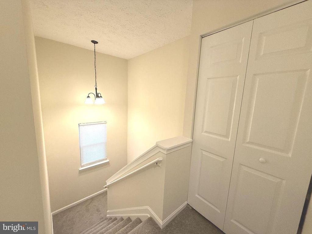 Image 15 of property listing at 14 OAKSIDE LN, Indian Head, MD 20640