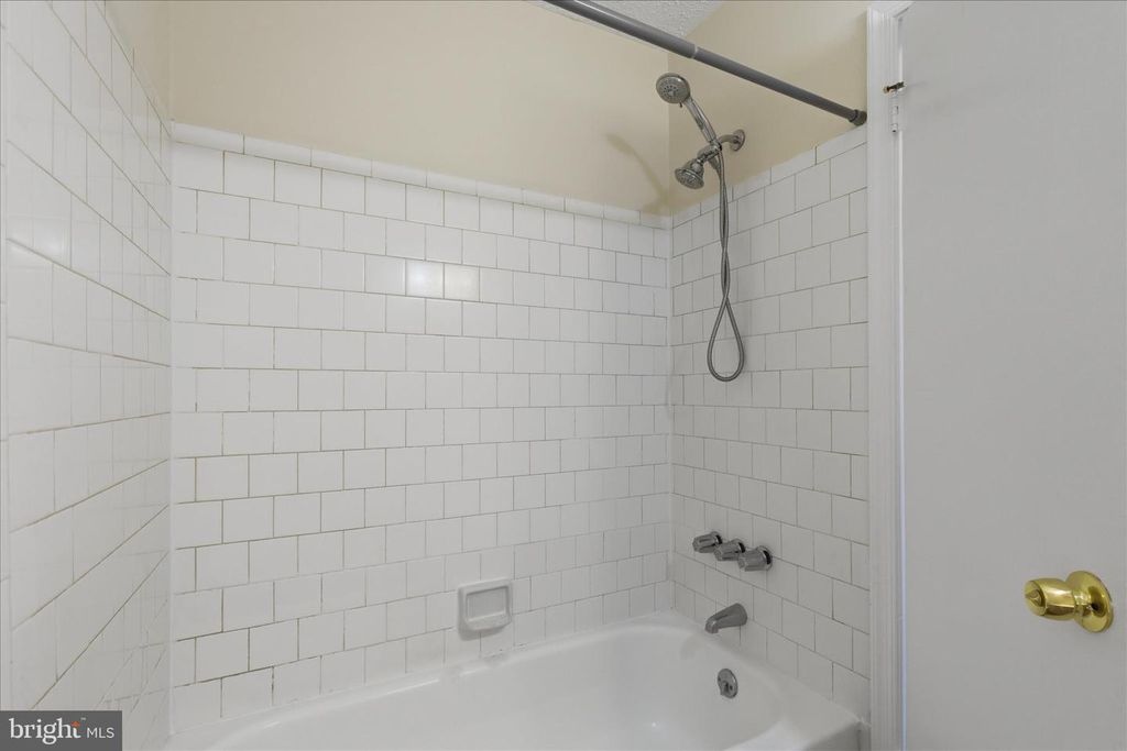 Image 21 of property listing at 14 OAKSIDE LN, Indian Head, MD 20640