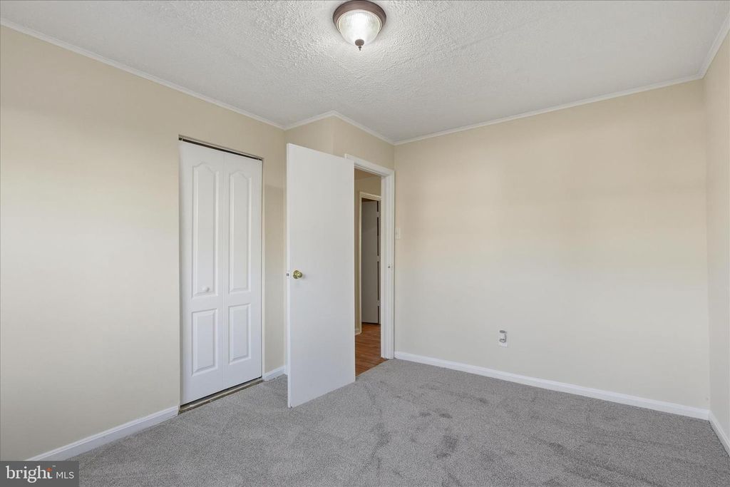 Image 32 of property listing at 14 OAKSIDE LN, Indian Head, MD 20640