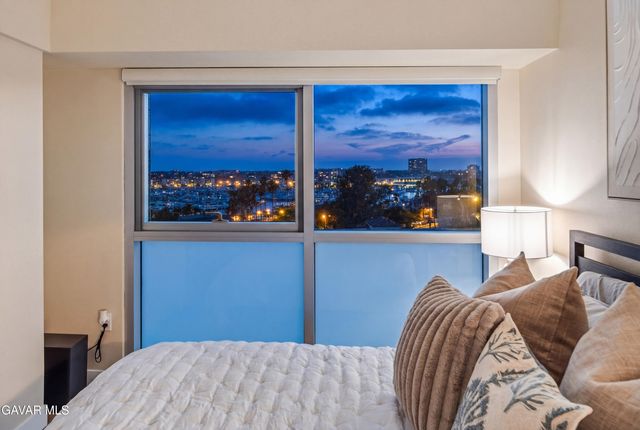 13700 Marina Pointe Drive Unit 816, Marina Del Rey, CA 90292