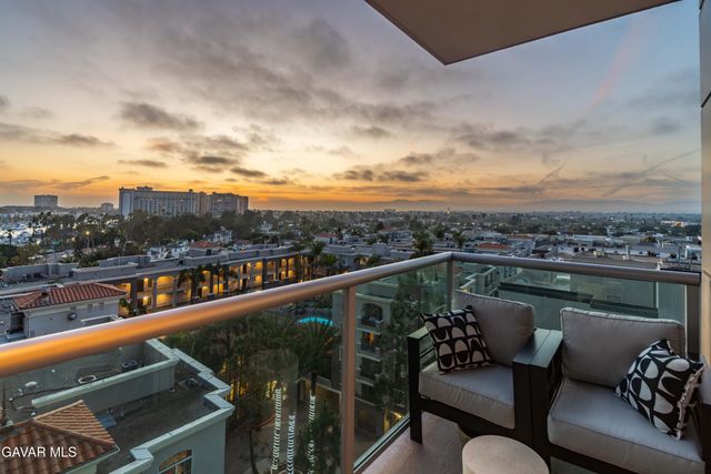 13700 Marina Pointe Drive Unit 816, Marina Del Rey, CA 90292