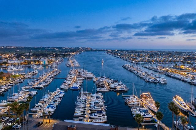 13700 Marina Pointe Drive Unit 816, Marina Del Rey, CA 90292