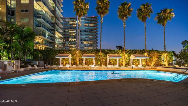 13700 Marina Pointe Drive Unit 816, Marina Del Rey, CA 90292